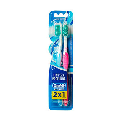 Escova Dental Oral B Complete Macia N°40 Leve 2 Pague 1
